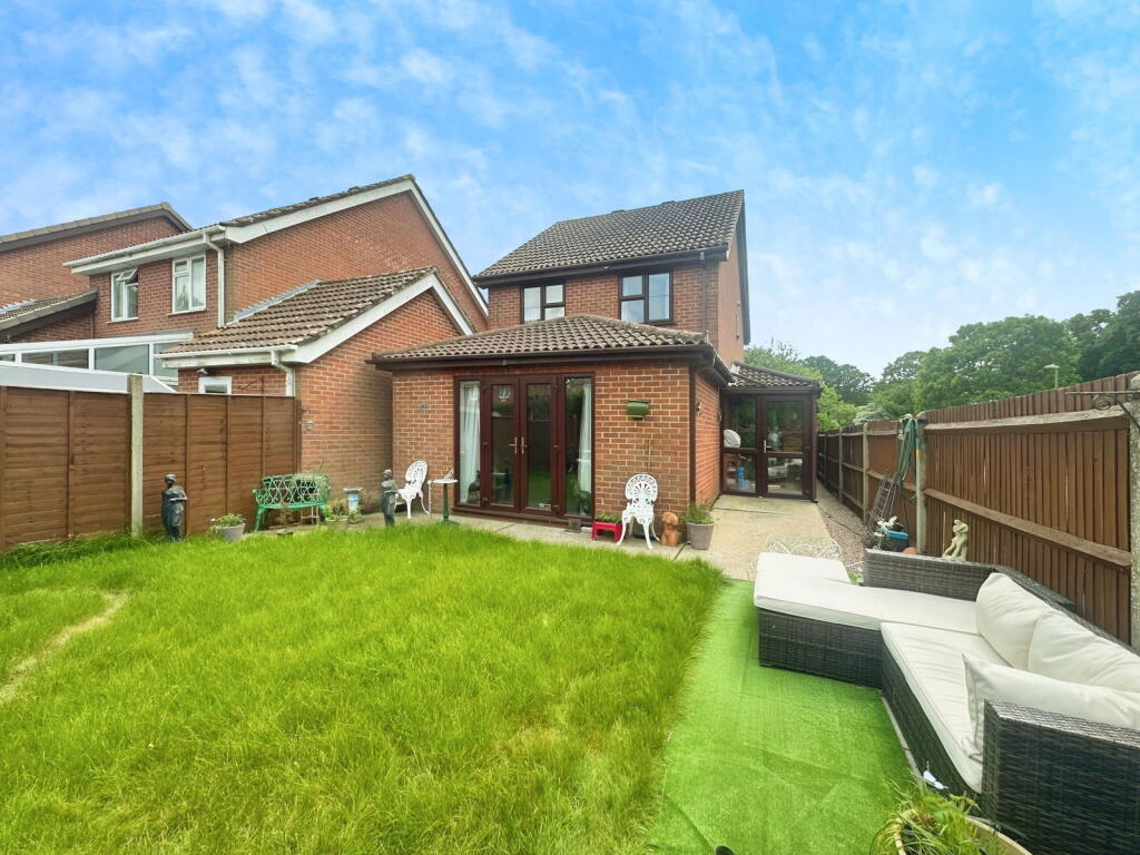 Main image of property: Hunter Close, Holbury, Southampton, SO45 2JY