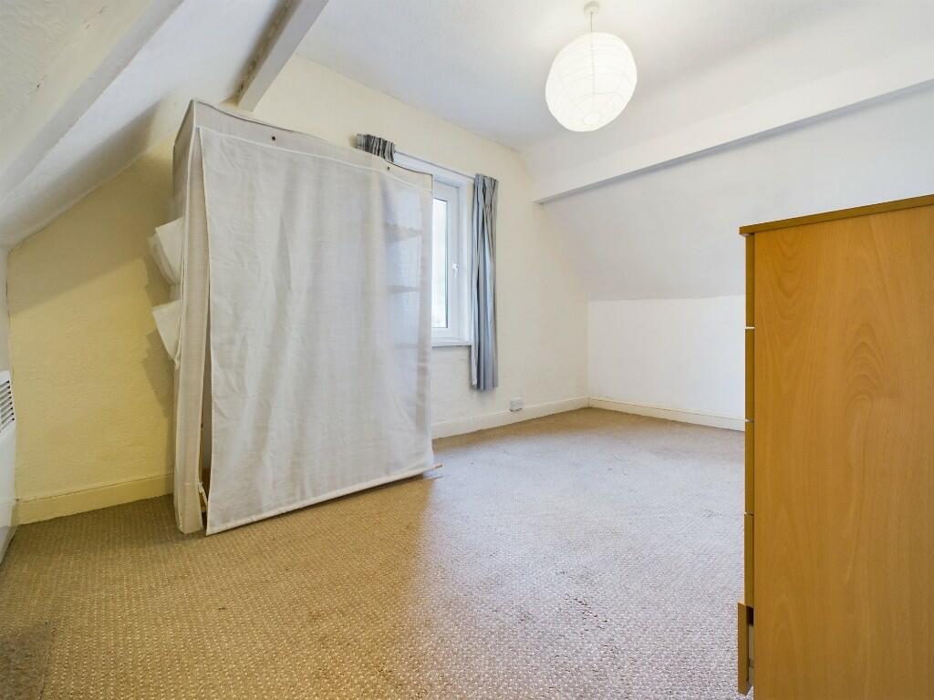 Additional property image - Oakfield Street, Roath, Cardiff CF24