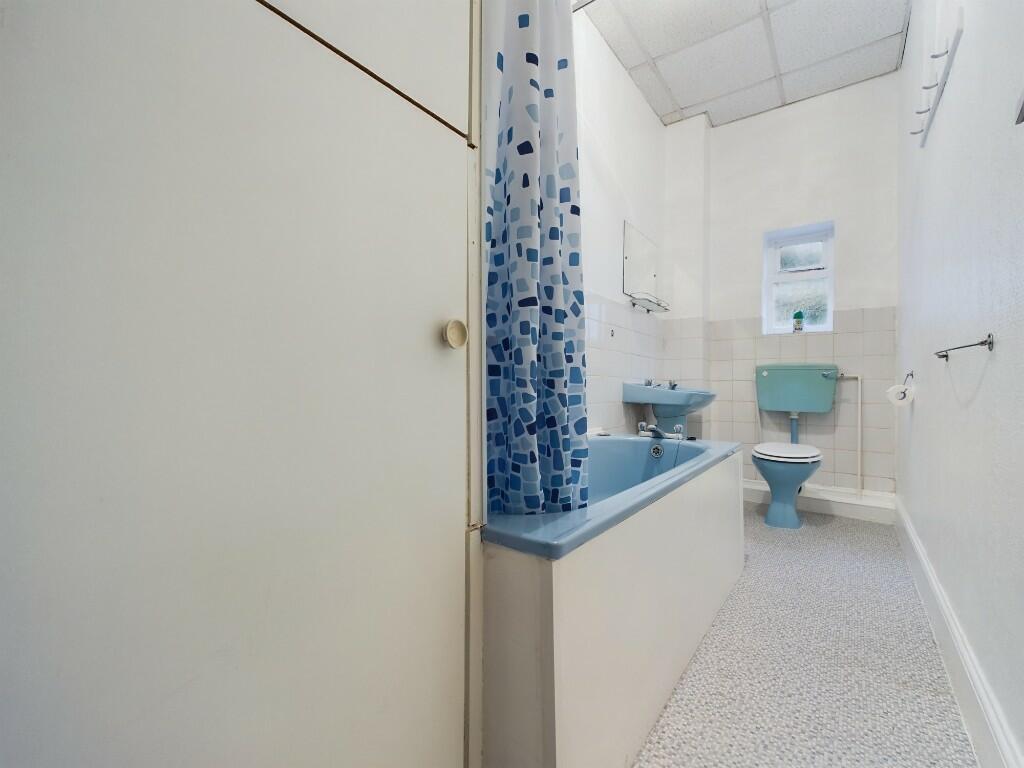 Additional property image - Oakfield Street, Roath, Cardiff CF24