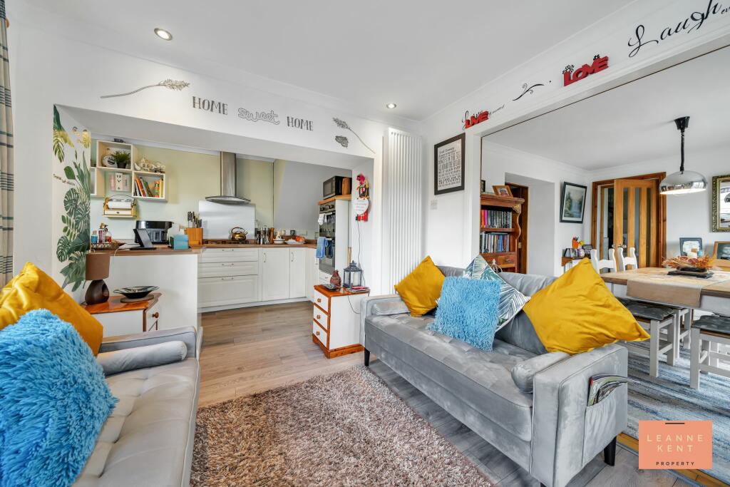Additional property image - Whitecross Lane, Caerphilly, CF83