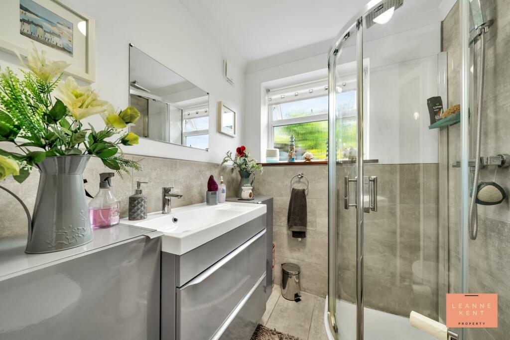 Additional property image - Whitecross Lane, Caerphilly, CF83
