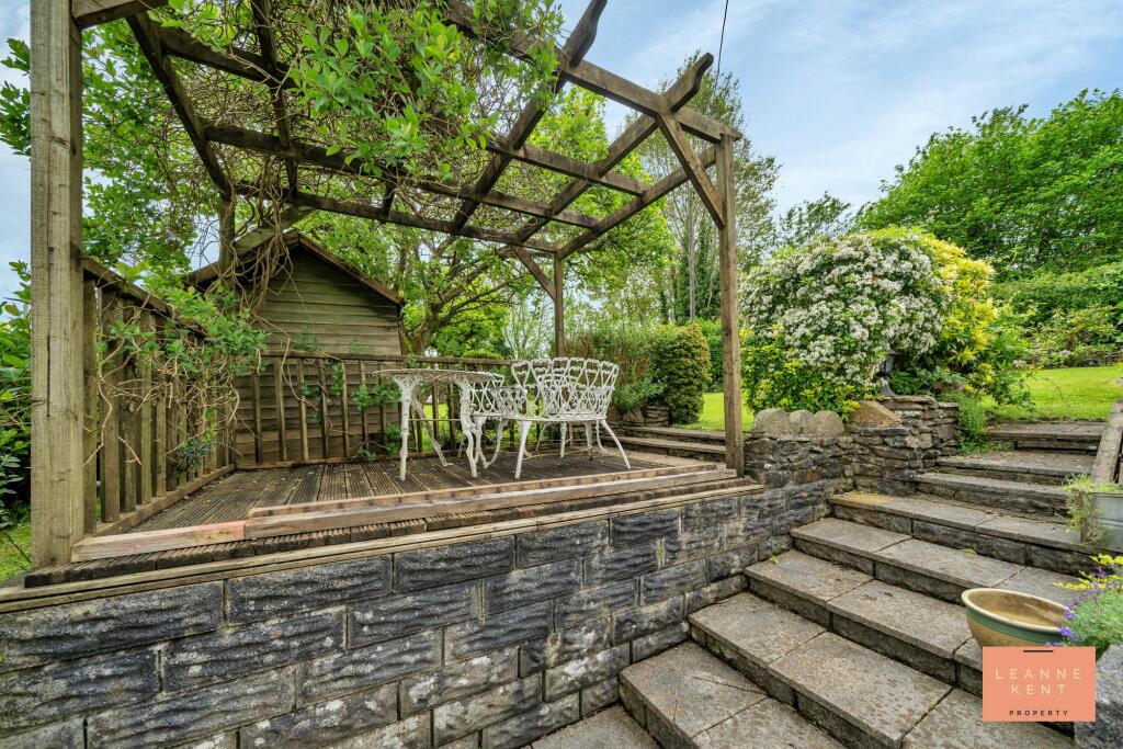 Additional property image - Whitecross Lane, Caerphilly, CF83