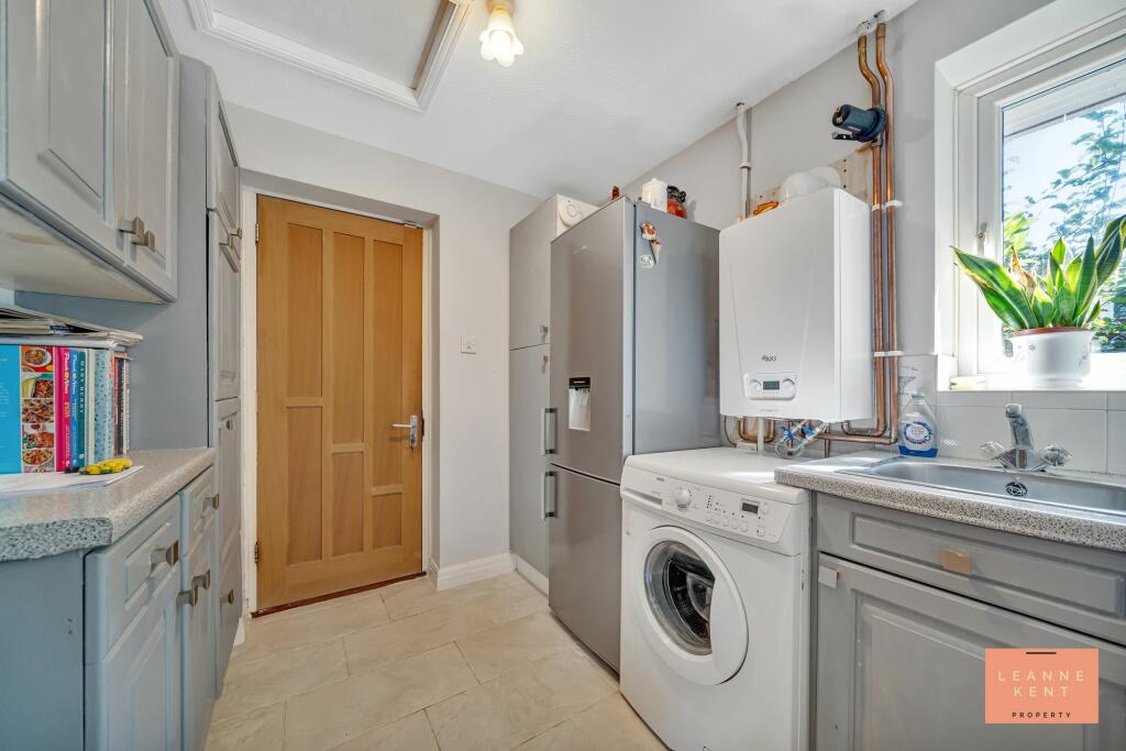 Additional property image - Rhyd Y Gwern Close, Rudry, CF83