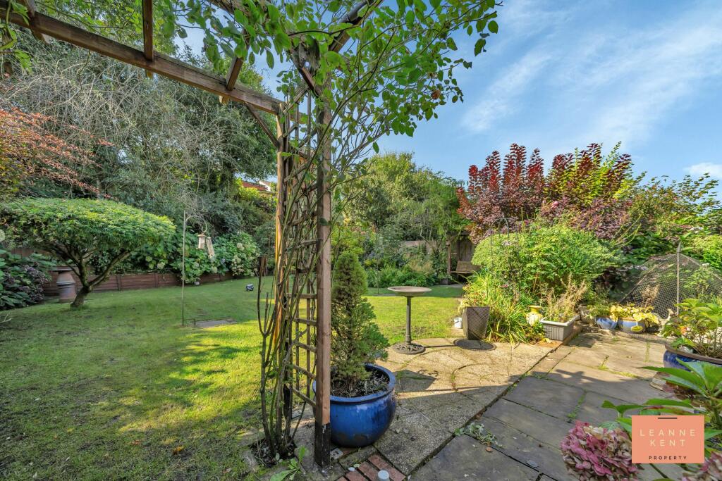 Additional property image - Rhyd Y Gwern Close, Rudry, CF83
