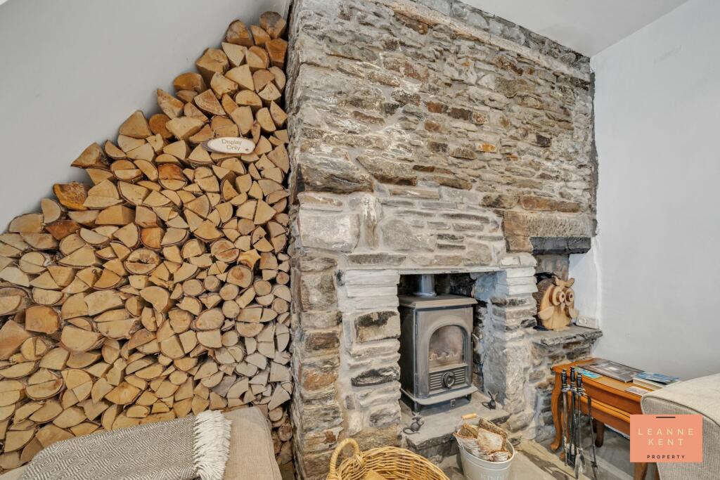 Additional property image - Watford Road, Caerphilly, CF83