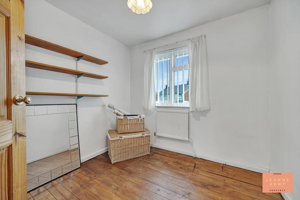 Additional property image - Porset Drive, Castle Park, CF83