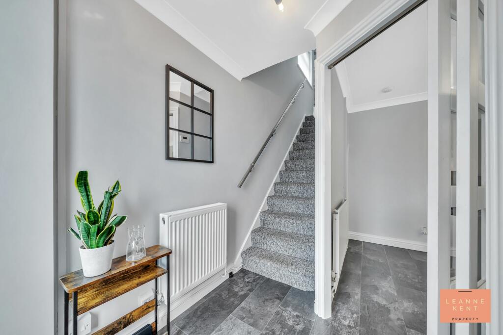 Additional property image - Harlech Court, Caerphilly, CF83