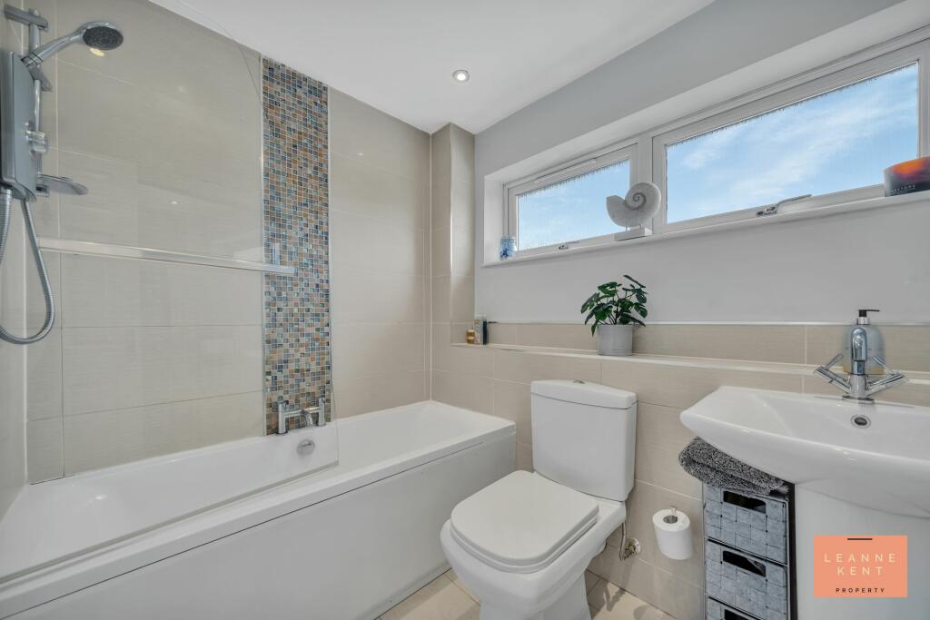 Additional property image - Harlech Court, Caerphilly, CF83