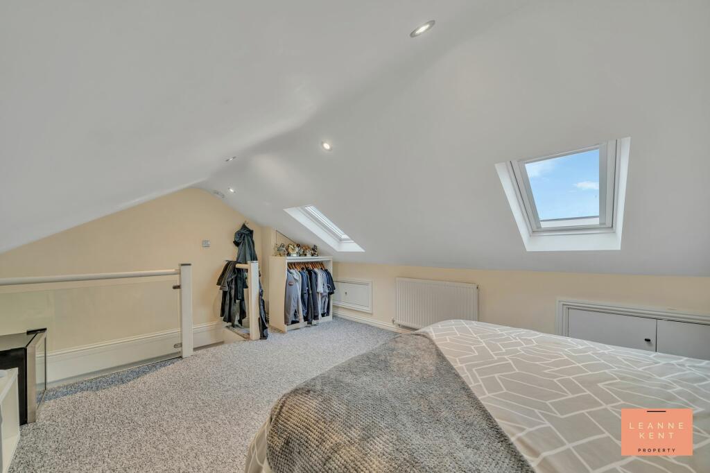Additional property image - Harlech Court, Caerphilly, CF83