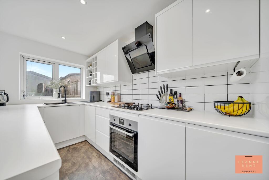 Additional property image - Lawrence Street, Caerphilly, CF83