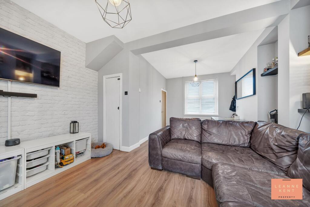 Additional property image - Lawrence Street, Caerphilly, CF83
