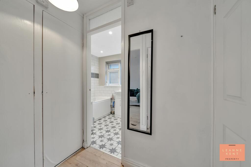 Additional property image - Heol Clyd, Caerphilly, CF83