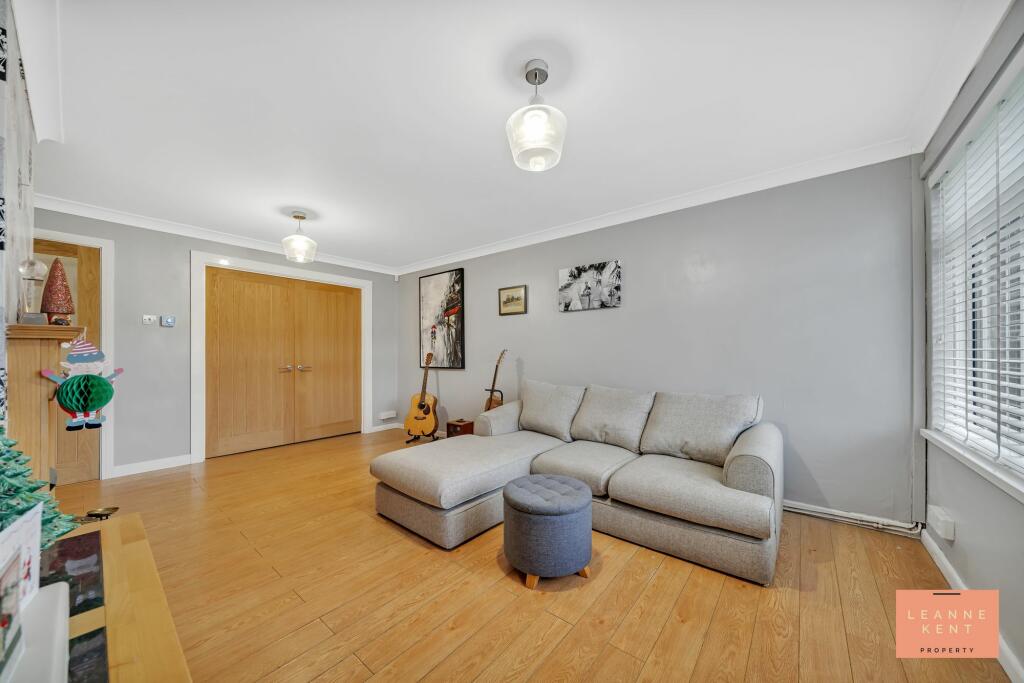 Additional property image - Bryn Siriol, Caerphilly, CF83