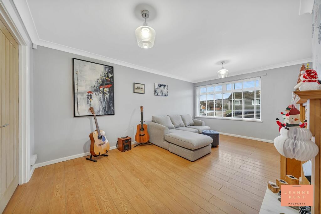 Additional property image - Bryn Siriol, Caerphilly, CF83