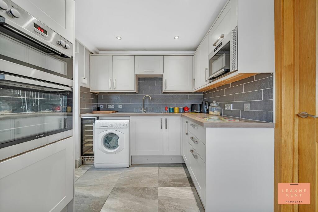 Additional property image - Bryn Siriol, Caerphilly, CF83