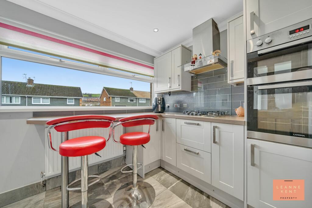 Additional property image - Bryn Siriol, Caerphilly, CF83
