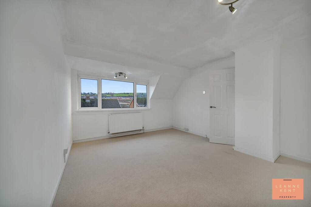 Additional property image - Bryn Siriol, Caerphilly, CF83