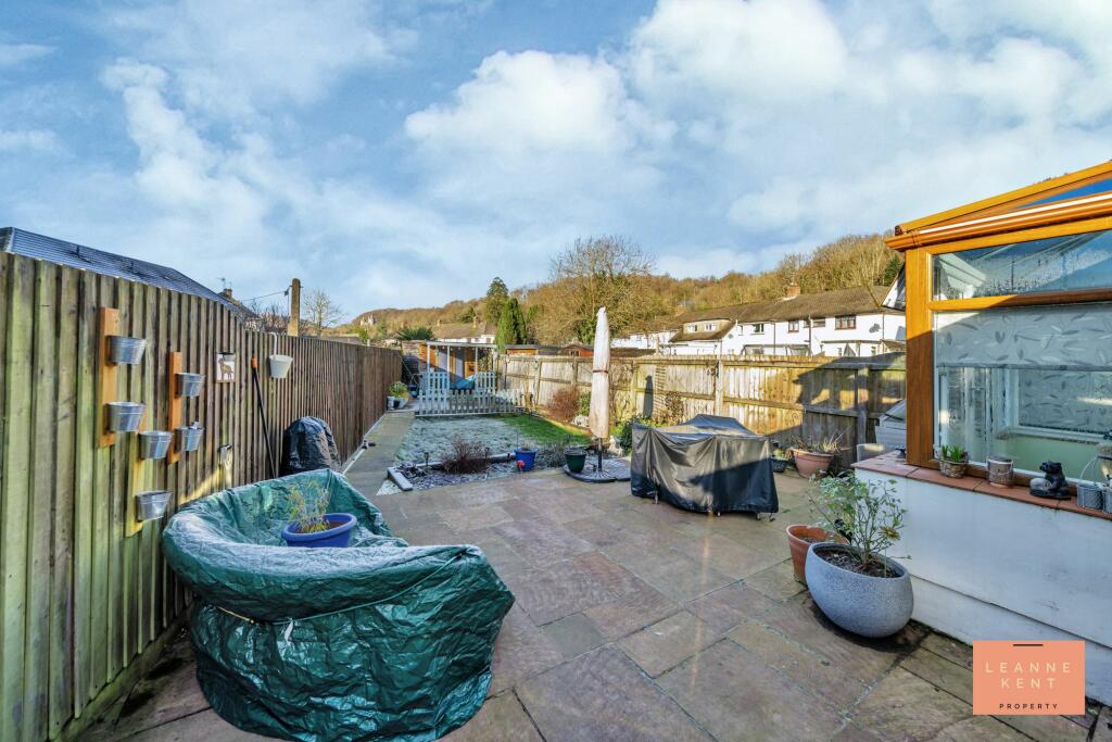 Additional property image - Green Meadow Drive, Tongwynlais, CF15