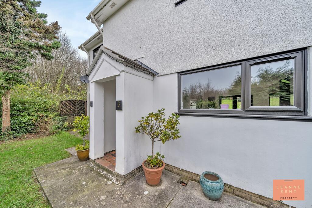 Additional property image - Ty Gwyn Close, Heol-Y-Cyw, CF35