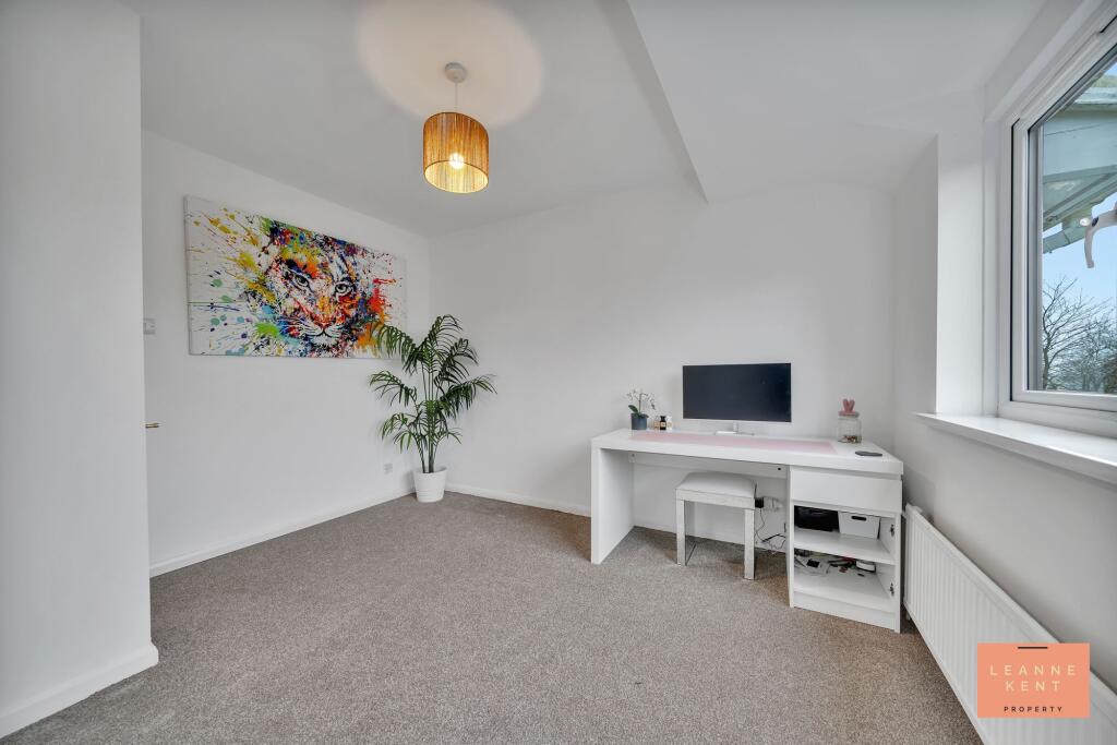 Additional property image - Ty Gwyn Close, Heol-Y-Cyw, CF35