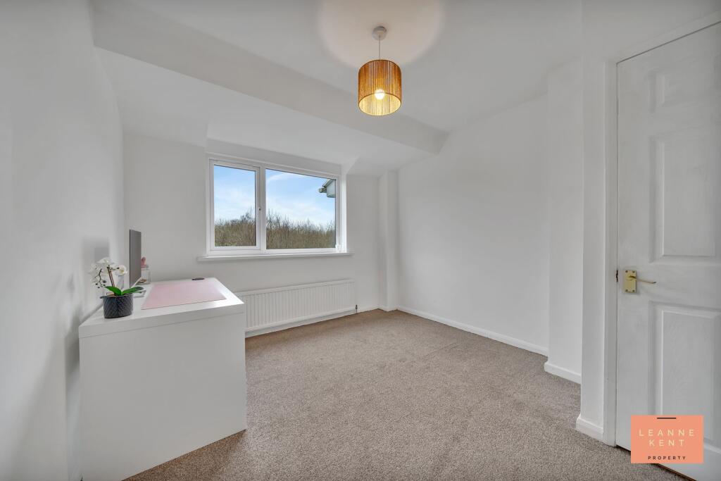 Additional property image - Ty Gwyn Close, Heol-Y-Cyw, CF35