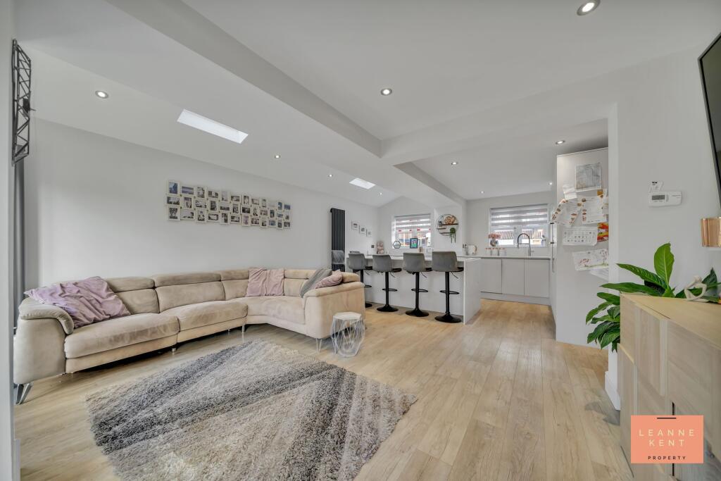 Additional property image - Caerphilly, CF83