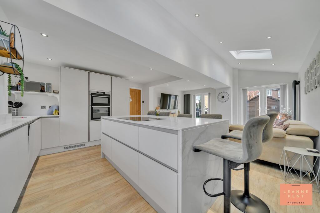 Additional property image - Caerphilly, CF83