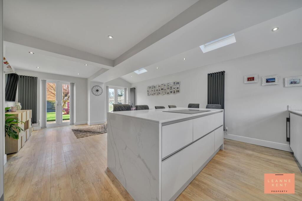 Additional property image - Caerphilly, CF83