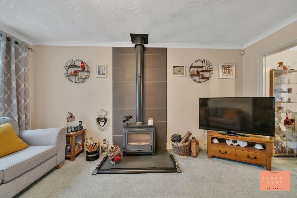 Additional property image - Cwrt Ty Mawr, Caerphilly, CF83