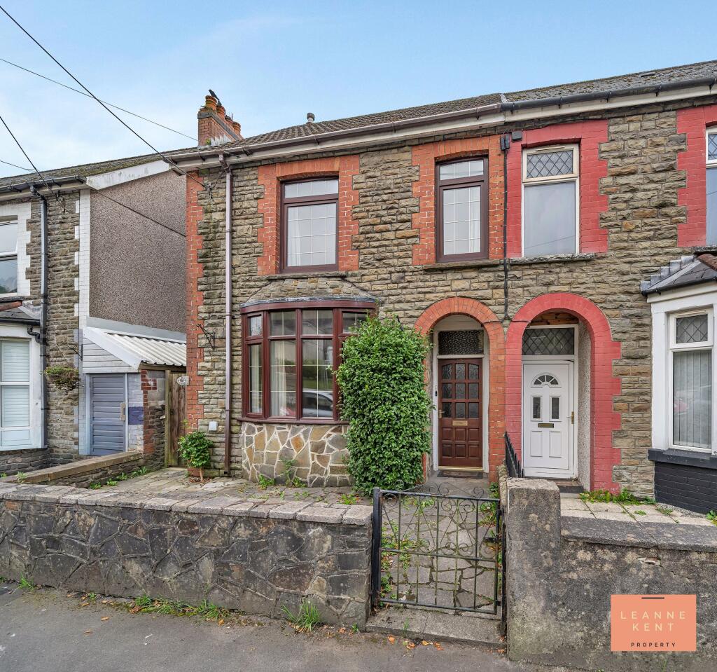 Main image of property: Graig Y Fedw, Abertridwr, CF83
