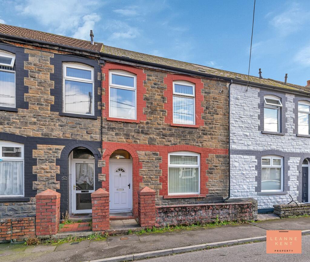 Main image of property: School Street, Llanbradach, CF83