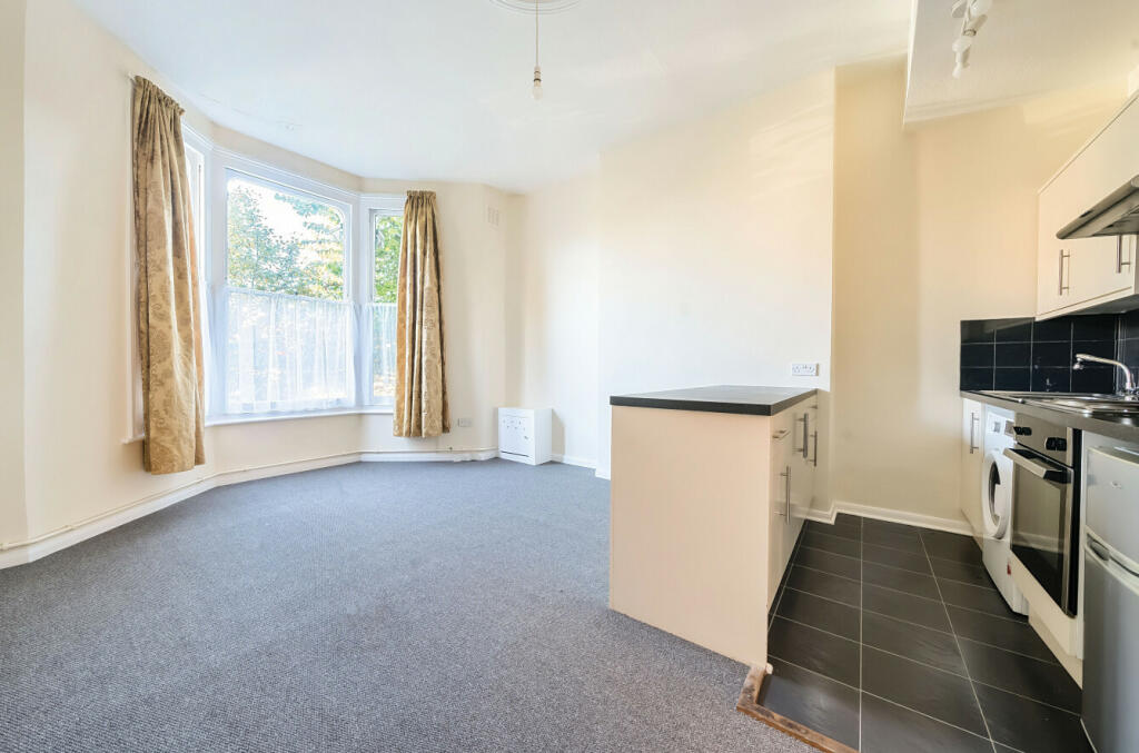 2 bedroom apartment for rent in New Cross Road, New Cross, London, SE14