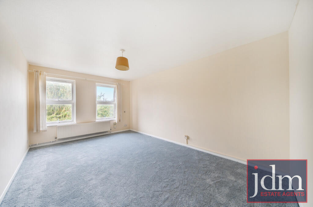 Main image of property: Fieldfare Road, London, SE28