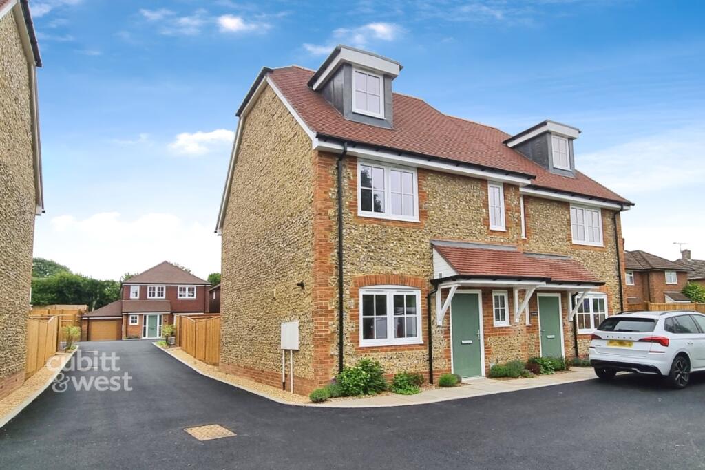 Main image of property: Twyford Rise Clanfield PO8