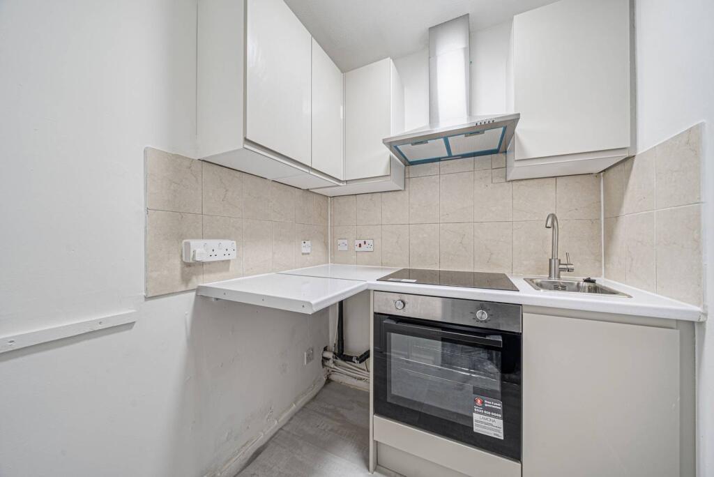 Main image of property: Hanselin Close, Stanmore, HA7