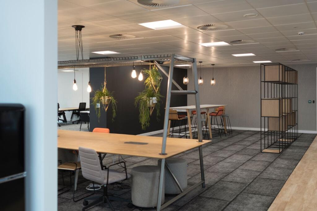 Cornerblock  Suite.JPG