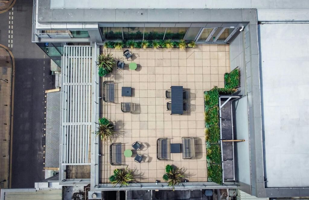 Billiards Building  Roof Terrace 4.JPG