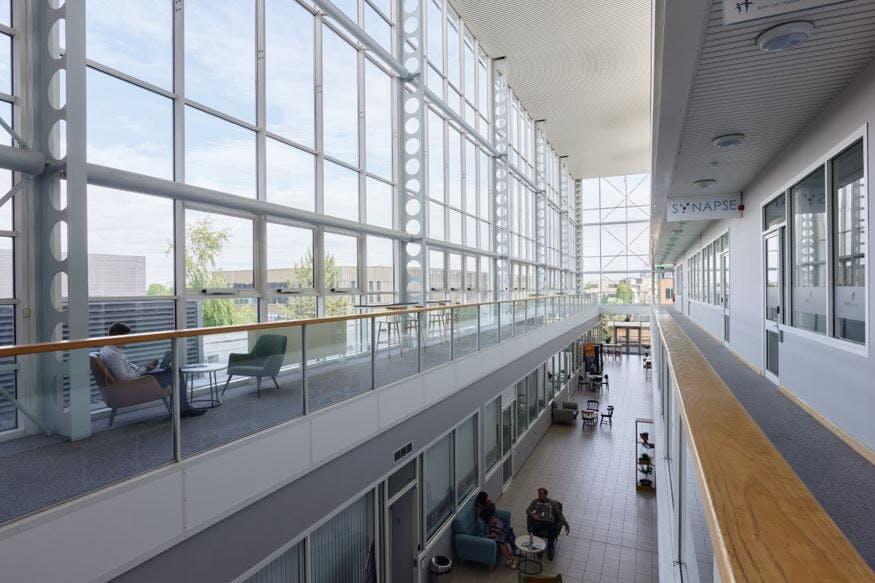 2 Faraday Wharf Interior1.jpg