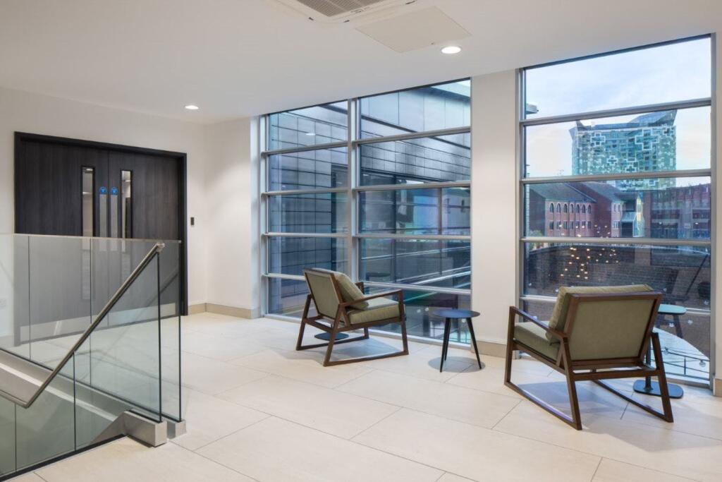 Rum Runner Regency Wharf  Landing.jpg