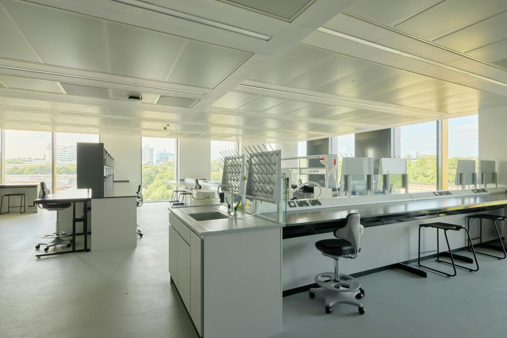 BHIC Lab Space 1.jpg