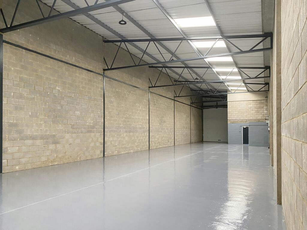 6 Field End Long Crendon Refurbished August 2022 1.jpg