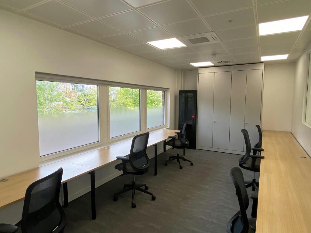 7400 Oxford Business Park Lab Fit Out April 2022 7.jpg