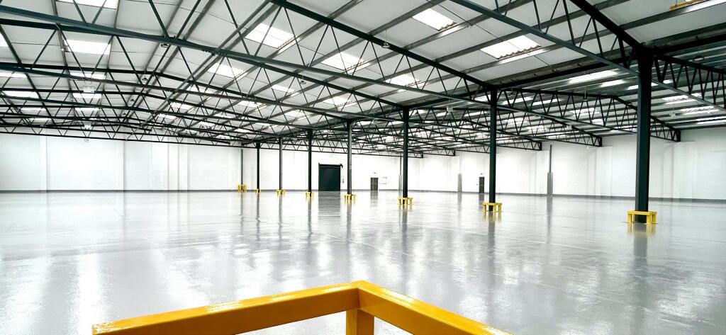 30 Murdock Road Bicester  internal.jpeg