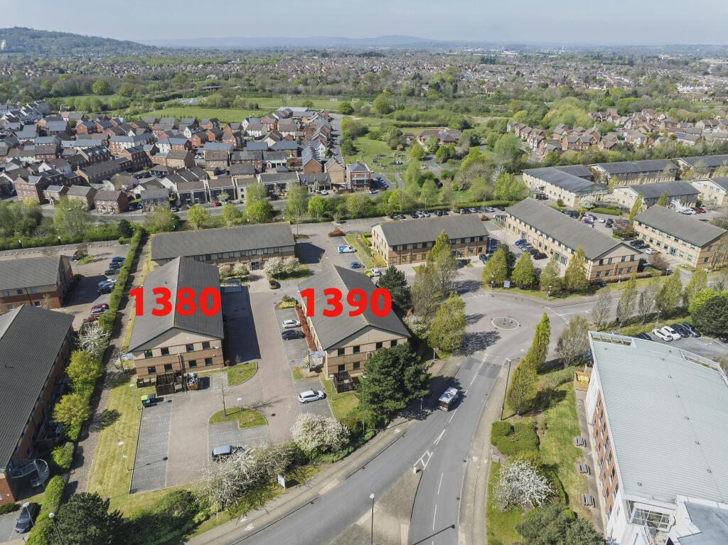 IW110425CA1380141 lab.jpg