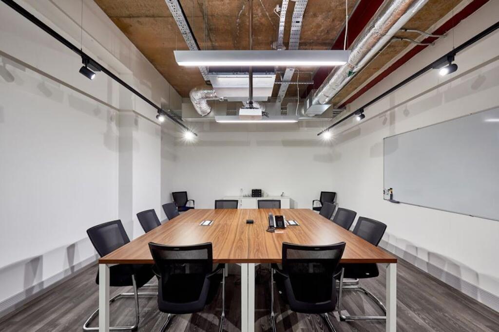 Additional property image - Broadway, Fiveways Island, Broad Street, Birmingham, B15 1BJ