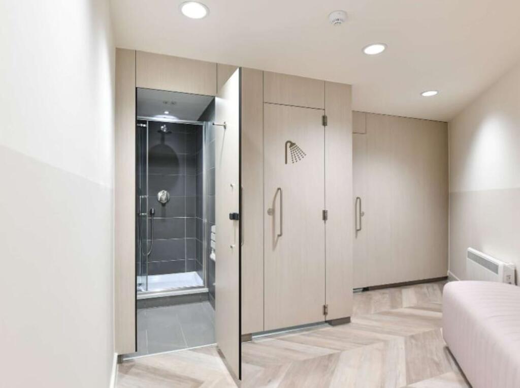 Additional property image - Bank House, 8 Cherry Street, Birmingham, B2 5AL