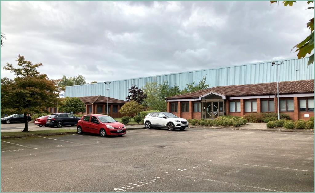 Warehouse to lease in Units 100400, Vaughan Park Trading Estate, Tipton, DY4 7UJ, DY4