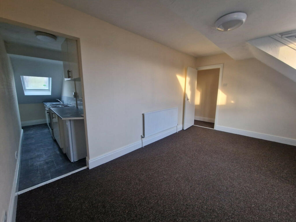 1 bedroom flat for rent in 3 Marlborough Avenue, Princes Avenue, Hull, Yorkshire, HU5