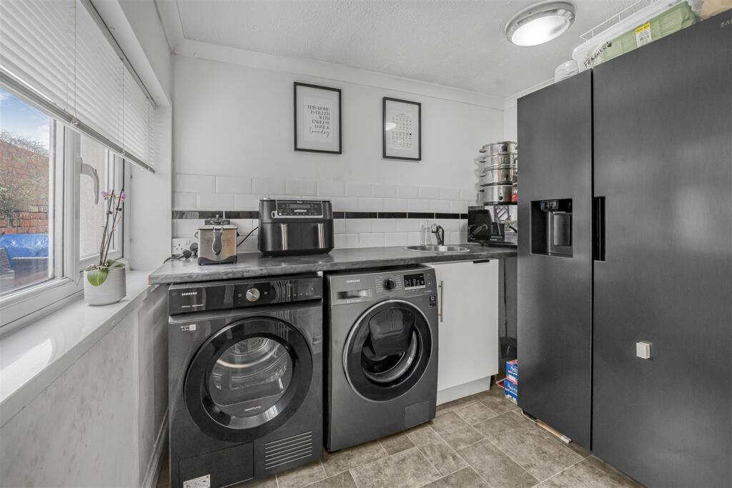 Additional property image - Llandaff Road, Cardiff