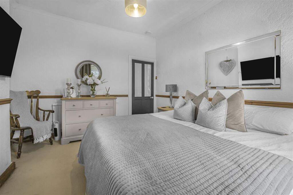 Additional property image - Llandaff Road, Cardiff